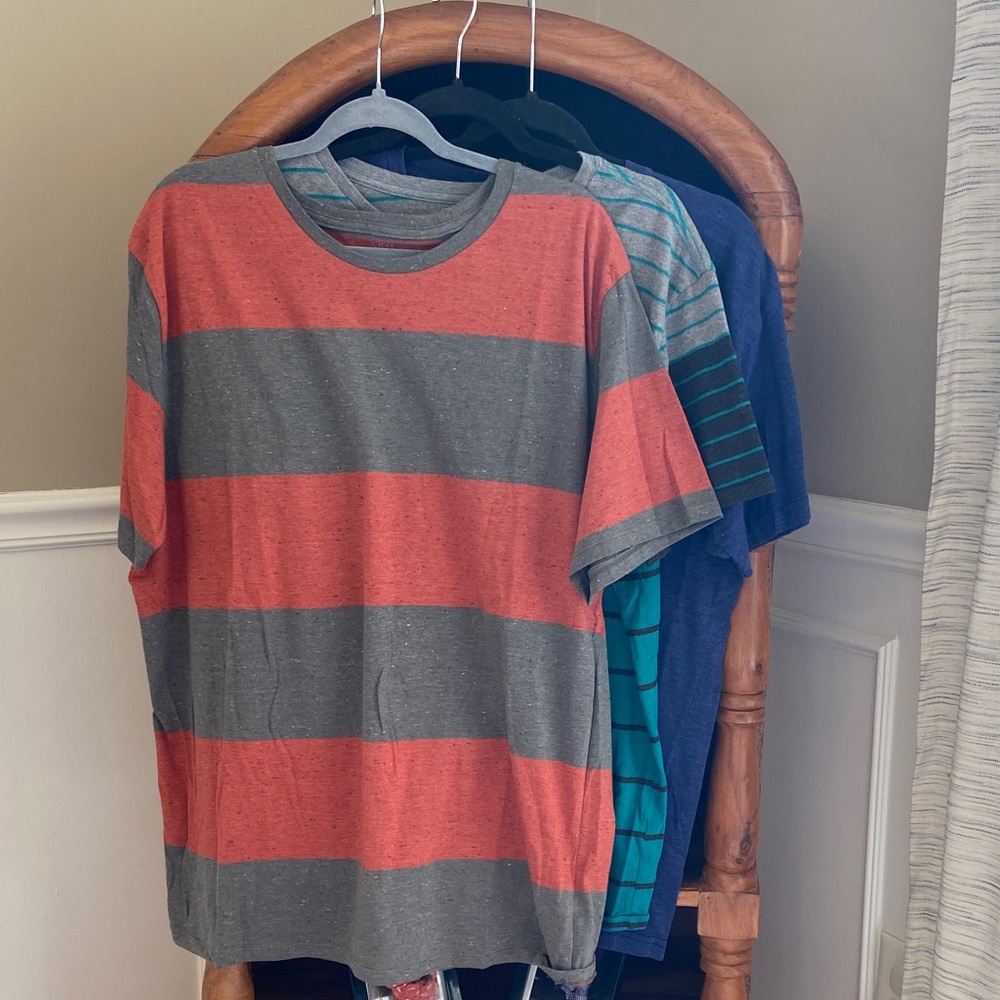 Bundle of‎ 3 Men’s T-shirts- XL- On the Byas and American Apparel